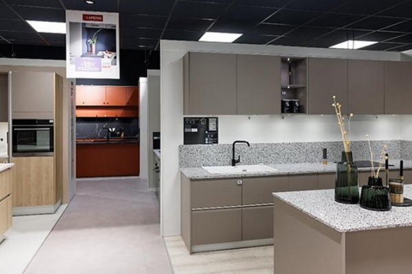 « Les professionnels sont une cible clé pour Lapeyre. »